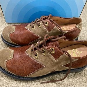 John Fluevog “Henk” Classic Angel Unisex Oxford Shoes M 10.5 / W 12.5 NIB